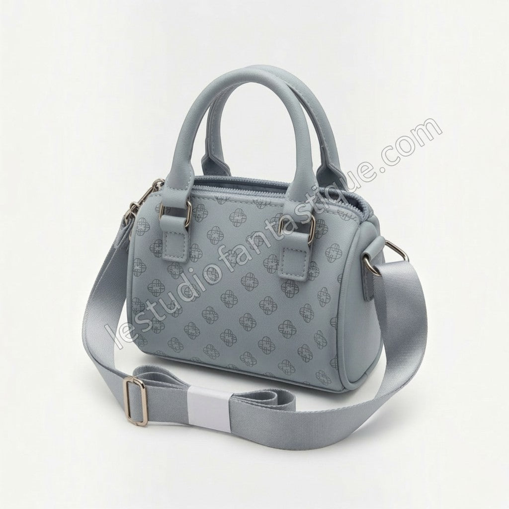 Mini sac à main bleu clair Le Studio Fantastique avec motif monogramme, anses et bandoulière réglable