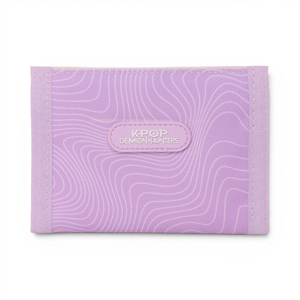 Portefeuille Le Studio Fantastique rose pâle KPop Demon Hunters avec logo en relief et motif ondulé
