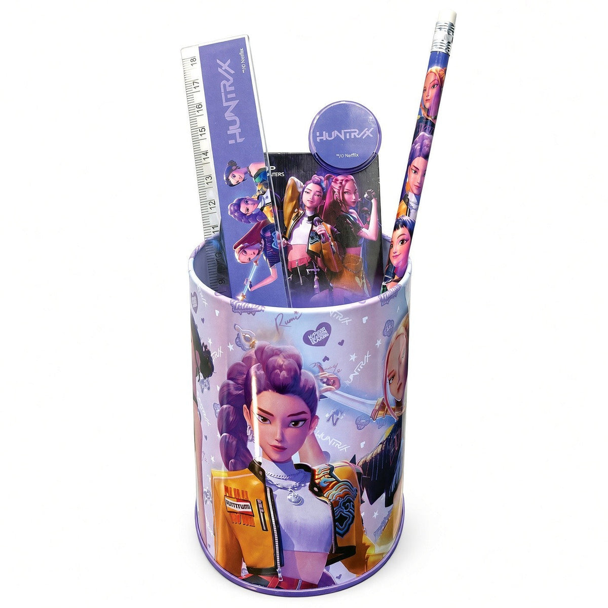 Set de papeterie Le Studio Fantastique Huntrix 7 pièces avec pot à crayons en métal illustré des personnages HUNTR/X